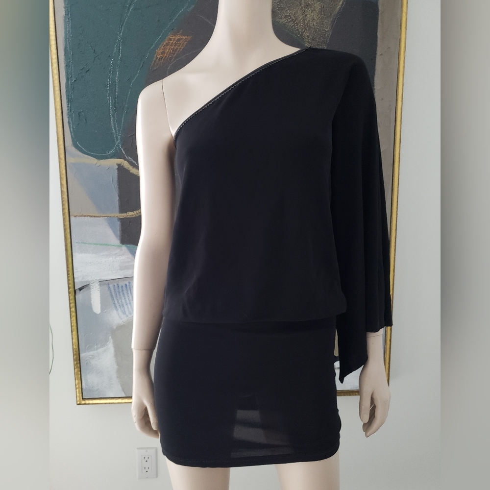 YA-YA | One-shoulder Party Dress